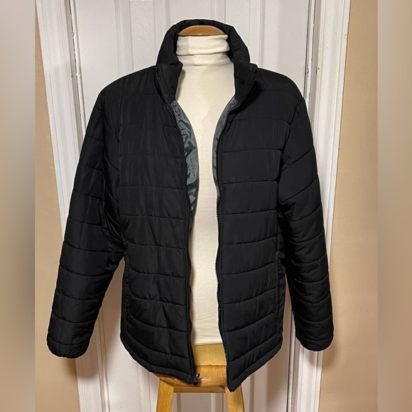 Wantdo Women’s winter ski puffer black jacket - Picture 3 of 6